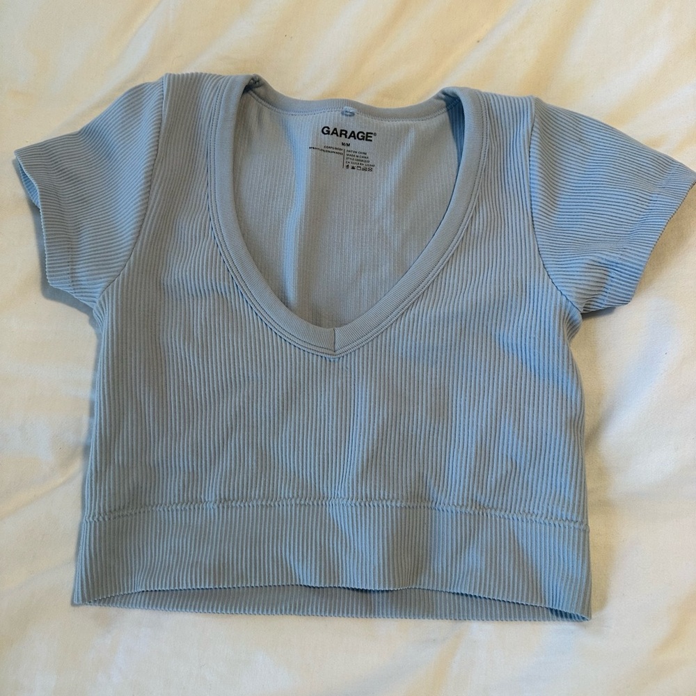 baby blue short sleeve garage top
